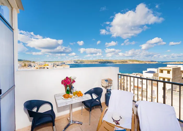 Penthouse With Seaview Terrace