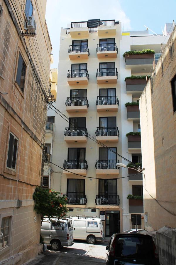 Penthouse With Seaview Terrace Apartment