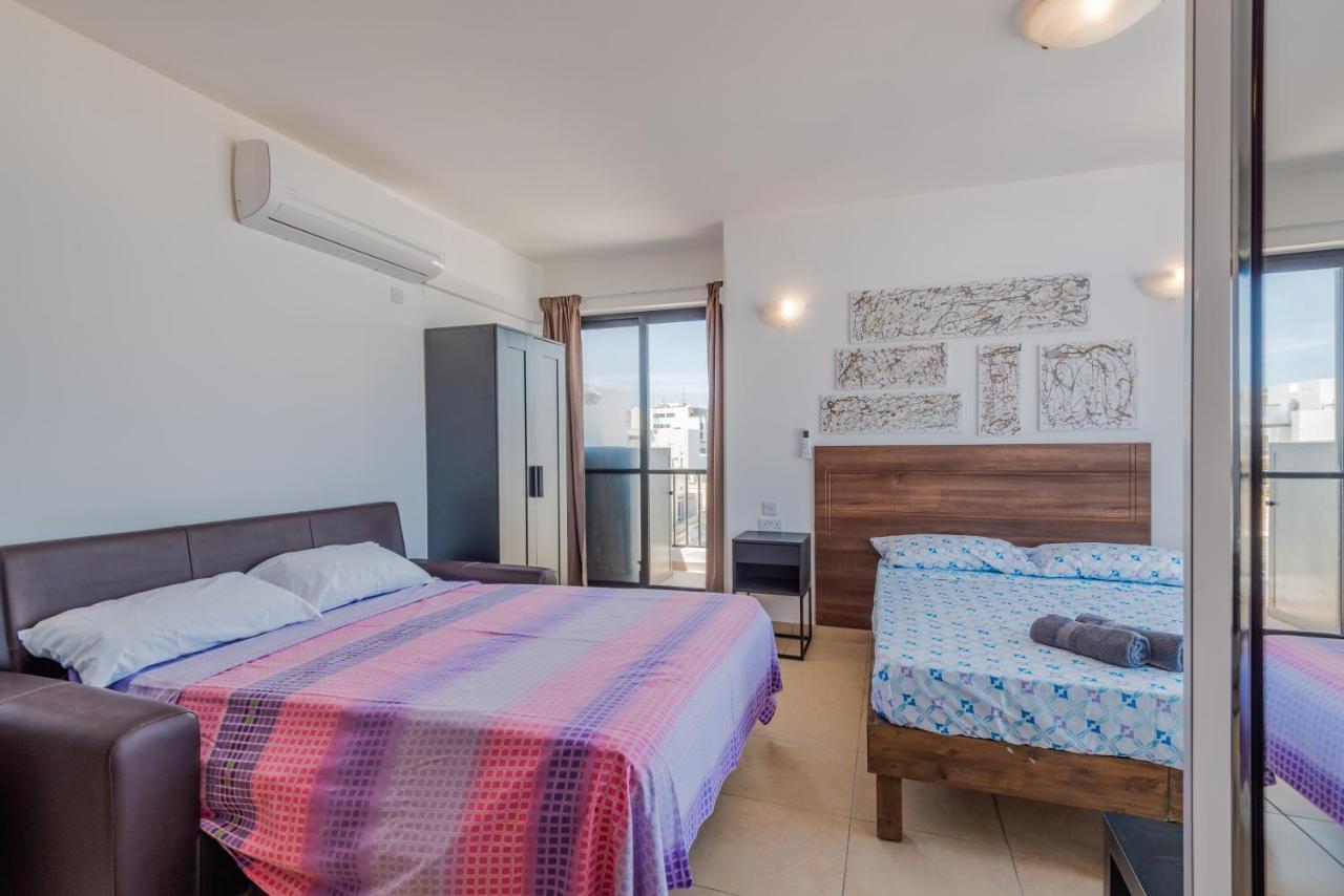 Penthouse With Seaview Terrace *