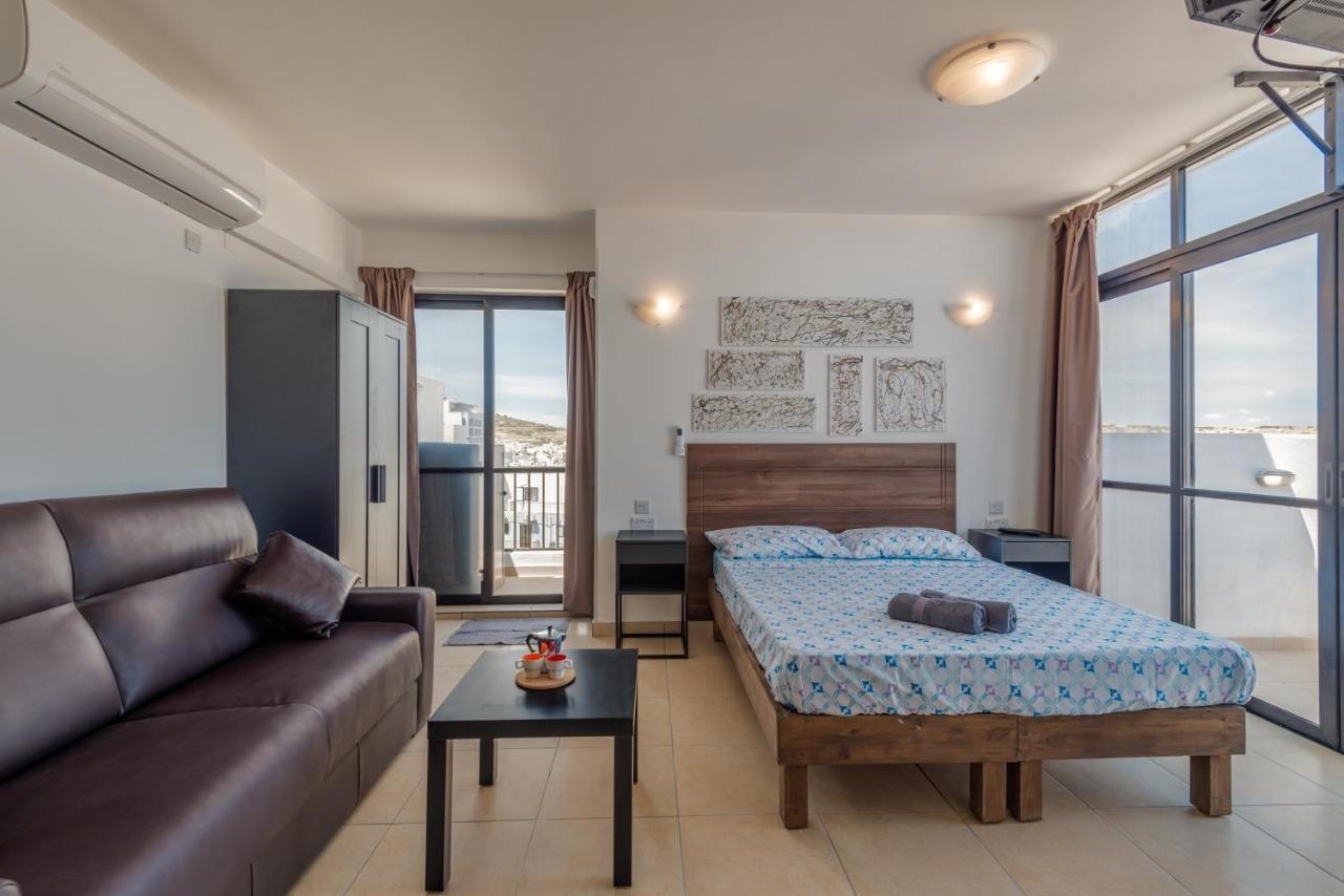 Penthouse With Seaview Terrace